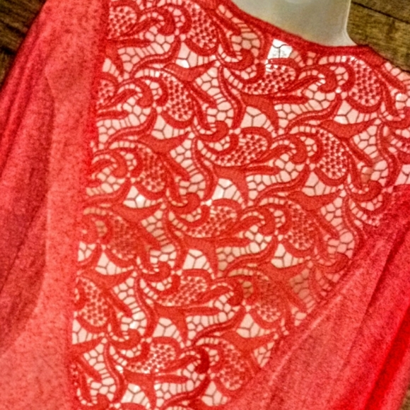 It's Shrug Size L Knit Crochet Back Drop Hem NWOT - Picture 9 of 12